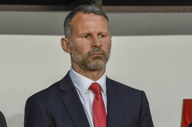 太阳报：吉格斯离开索尔福德城，他希望重回教练岗位