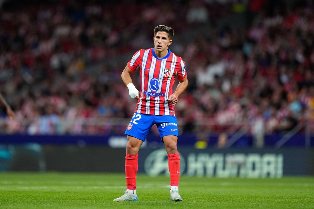 马卡：马竞对红军传球成功407次成功率86% 小西蒙尼跑动12517米